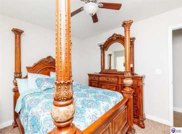 Napa Valley Court, Vine Grove, Kentucky 40175, ,3 BathroomsBathrooms,For Sale,Napa Valley Court,HK24003552 Napa Valley Court, Vine Grove, Kentucky 40175, ,3 BathroomsBathrooms,For Sale,Napa Valley Court,HK24003552