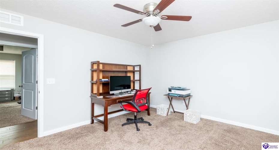 Napa Valley Court, Vine Grove, Kentucky 40175, ,3 BathroomsBathrooms,For Sale,Napa Valley Court,HK24003552 Napa Valley Court, Vine Grove, Kentucky 40175, ,3 BathroomsBathrooms,For Sale,Napa Valley Court,HK24003552