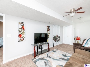 Napa Valley Court, Vine Grove, Kentucky 40175, ,3 BathroomsBathrooms,For Sale,Napa Valley Court,HK24003552 Napa Valley Court, Vine Grove, Kentucky 40175, ,3 BathroomsBathrooms,For Sale,Napa Valley Court,HK24003552