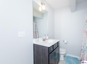 Napa Valley Court, Vine Grove, Kentucky 40175, ,3 BathroomsBathrooms,For Sale,Napa Valley Court,HK24003552 Napa Valley Court, Vine Grove, Kentucky 40175, ,3 BathroomsBathrooms,For Sale,Napa Valley Court,HK24003552