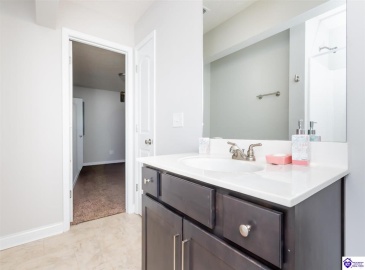 Napa Valley Court, Vine Grove, Kentucky 40175, ,3 BathroomsBathrooms,For Sale,Napa Valley Court,HK24003552 Napa Valley Court, Vine Grove, Kentucky 40175, ,3 BathroomsBathrooms,For Sale,Napa Valley Court,HK24003552