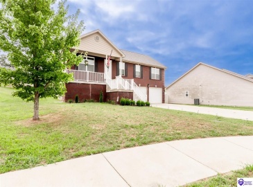 Napa Valley Court, Vine Grove, Kentucky 40175, ,3 BathroomsBathrooms,For Sale,Napa Valley Court,HK24003552 Napa Valley Court, Vine Grove, Kentucky 40175, ,3 BathroomsBathrooms,For Sale,Napa Valley Court,HK24003552