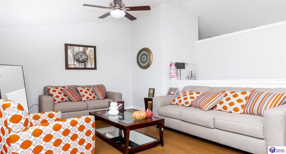 Napa Valley Court, Vine Grove, Kentucky 40175, ,3 BathroomsBathrooms,For Sale,Napa Valley Court,HK24003552 Napa Valley Court, Vine Grove, Kentucky 40175, ,3 BathroomsBathrooms,For Sale,Napa Valley Court,HK24003552