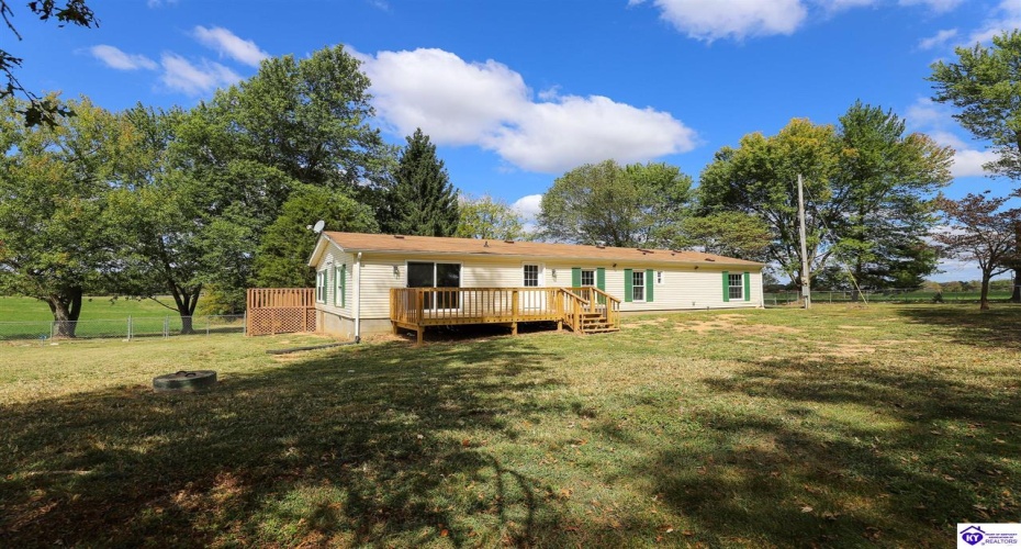 Molly Brown Road, Brandenburg, Kentucky 40108, ,2 BathroomsBathrooms,For Sale,Molly Brown Road,HK24003556