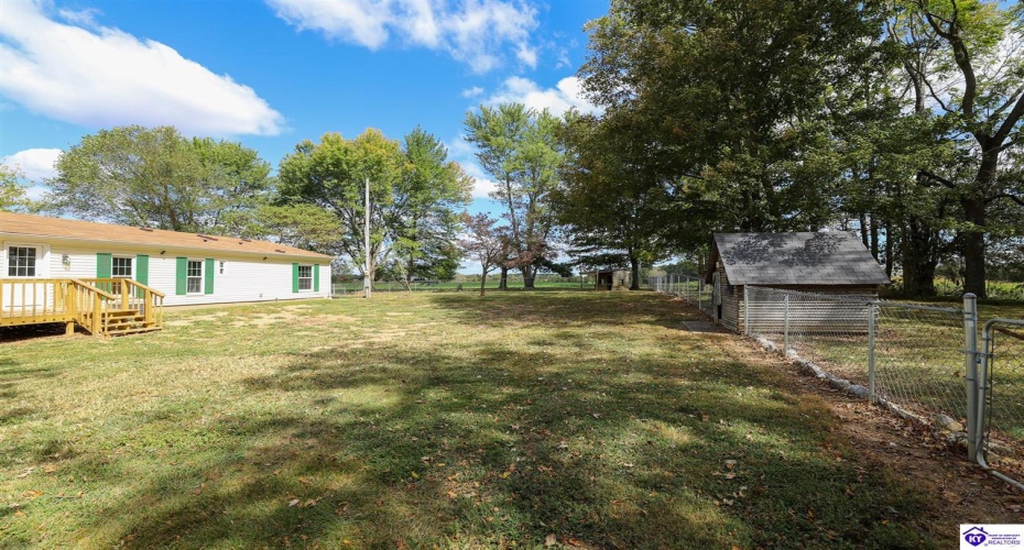 Molly Brown Road, Brandenburg, Kentucky 40108, ,2 BathroomsBathrooms,For Sale,Molly Brown Road,HK24003556