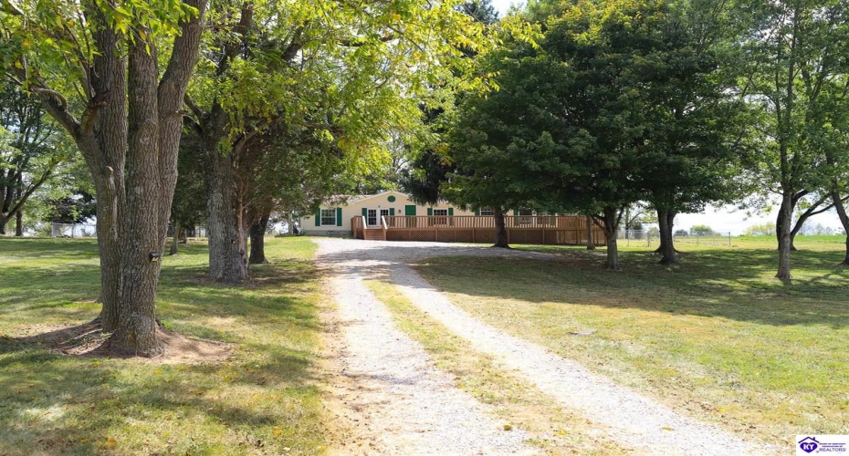 Molly Brown Road, Brandenburg, Kentucky 40108, ,2 BathroomsBathrooms,For Sale,Molly Brown Road,HK24003556