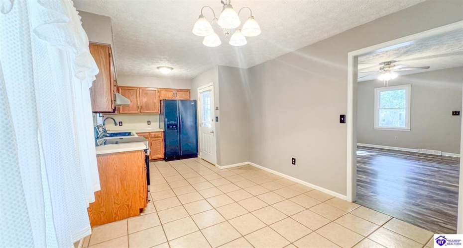 Greenbriar, Campbellsville, Kentucky 42718, ,1 BathroomBathrooms,For Sale,Greenbriar,HK24003559