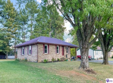 Greenbriar, Campbellsville, Kentucky 42718, ,1 BathroomBathrooms,For Sale,Greenbriar,HK24003559 Greenbriar, Campbellsville, Kentucky 42718, ,1 BathroomBathrooms,For Sale,Greenbriar,HK24003559