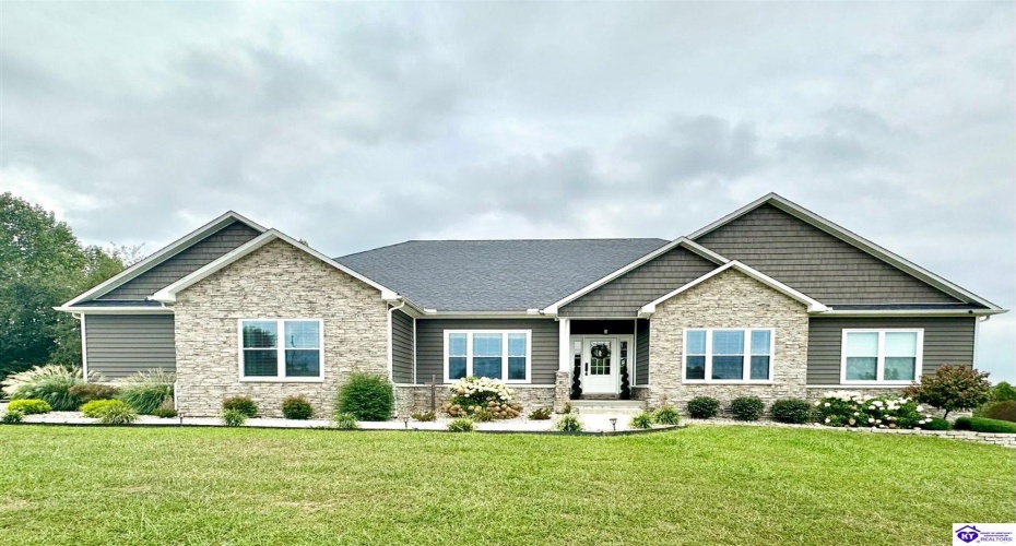 Weed Keltner Road, Edmonton, Kentucky 42718, ,3 BathroomsBathrooms,For Sale,Weed Keltner Road,HK24003561