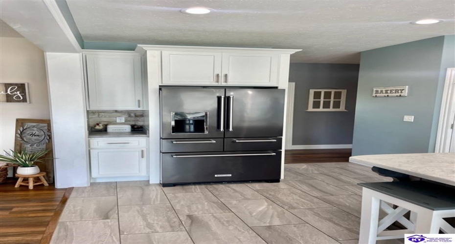 Weed Keltner Road, Edmonton, Kentucky 42718, ,3 BathroomsBathrooms,For Sale,Weed Keltner Road,HK24003561