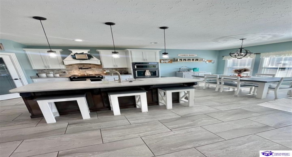 Weed Keltner Road, Edmonton, Kentucky 42718, ,3 BathroomsBathrooms,For Sale,Weed Keltner Road,HK24003561