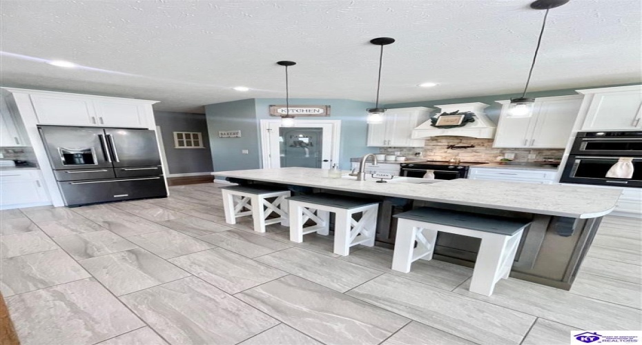 Weed Keltner Road, Edmonton, Kentucky 42718, ,3 BathroomsBathrooms,For Sale,Weed Keltner Road,HK24003561