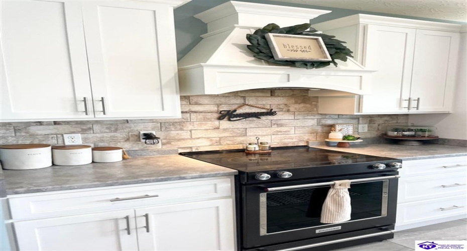 Weed Keltner Road, Edmonton, Kentucky 42718, ,3 BathroomsBathrooms,For Sale,Weed Keltner Road,HK24003561