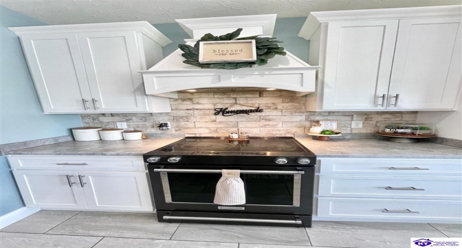 Weed Keltner Road, Edmonton, Kentucky 42718, ,3 BathroomsBathrooms,For Sale,Weed Keltner Road,HK24003561