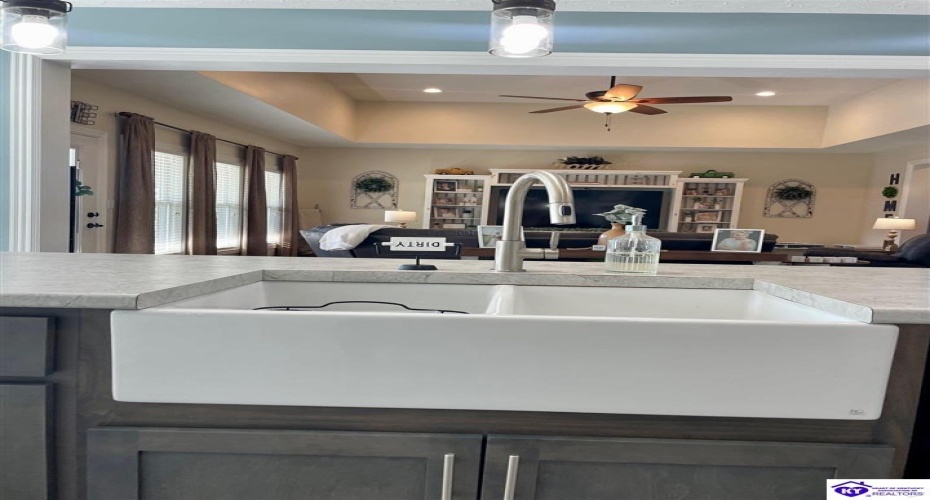 Weed Keltner Road, Edmonton, Kentucky 42718, ,3 BathroomsBathrooms,For Sale,Weed Keltner Road,HK24003561