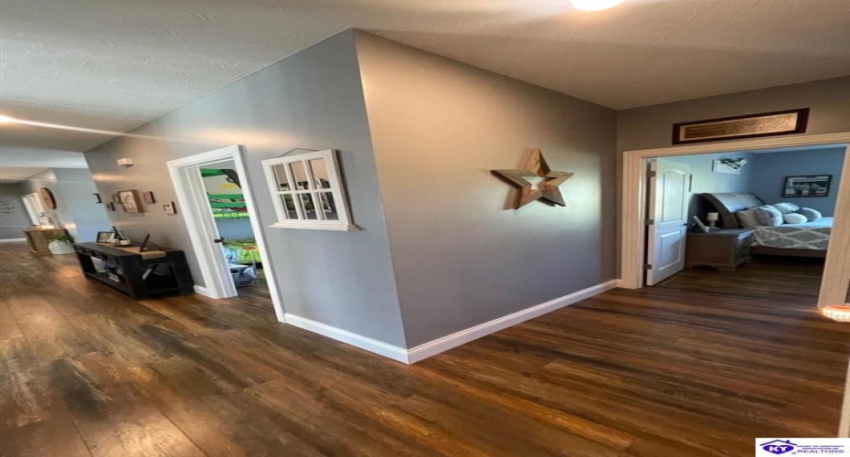 Weed Keltner Road, Edmonton, Kentucky 42718, ,3 BathroomsBathrooms,For Sale,Weed Keltner Road,HK24003561