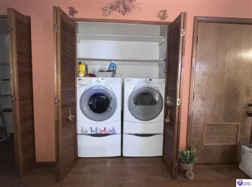 Harrison Lane, Fairdale, Kentucky 40018, ,2 BathroomsBathrooms,For Sale,Harrison Lane,HK24003565 Harrison Lane, Fairdale, Kentucky 40018, ,2 BathroomsBathrooms,For Sale,Harrison Lane,HK24003565