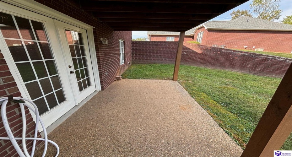 Hillcrest Drive, Brandenburg, Kentucky 40108, ,2 BathroomsBathrooms,For Sale,Hillcrest Drive,HK24003571