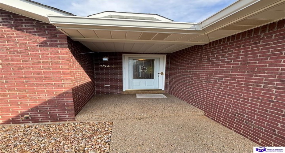 Hillcrest Drive, Brandenburg, Kentucky 40108, ,2 BathroomsBathrooms,For Sale,Hillcrest Drive,HK24003571