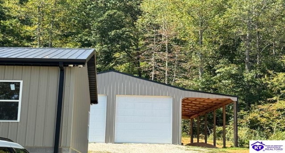 Mills Campsite Lane, Hudson, Kentucky 40145, ,2 BathroomsBathrooms,For Sale,Mills Campsite Lane,HK24003572