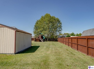 Loretto Drive, Elizabethtown, Kentucky 42701, ,2 BathroomsBathrooms,For Sale,Loretto Drive,HK24003576 Loretto Drive, Elizabethtown, Kentucky 42701, ,2 BathroomsBathrooms,For Sale,Loretto Drive,HK24003576