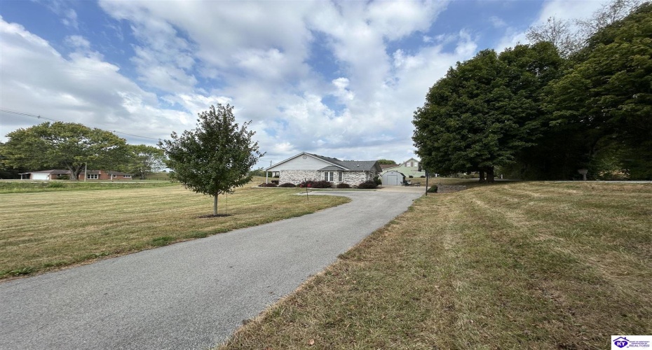 Ennis Mill Road, Hodgenville, Kentucky 42748, ,2 BathroomsBathrooms,For Sale,Ennis Mill Road,HK24003582 Ennis Mill Road, Hodgenville, Kentucky 42748, ,2 BathroomsBathrooms,For Sale,Ennis Mill Road,HK24003582