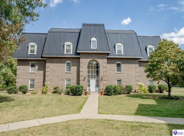 Freeman Green Drive, Elizabethtown, Kentucky 42701, ,2 BathroomsBathrooms,For Sale,Freeman Green Drive,HK24003589 Freeman Green Drive, Elizabethtown, Kentucky 42701, ,2 BathroomsBathrooms,For Sale,Freeman Green Drive,HK24003589