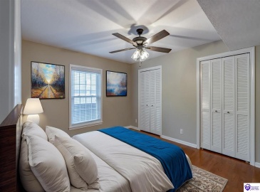 Freeman Green Drive, Elizabethtown, Kentucky 42701, ,2 BathroomsBathrooms,For Sale,Freeman Green Drive,HK24003589 Freeman Green Drive, Elizabethtown, Kentucky 42701, ,2 BathroomsBathrooms,For Sale,Freeman Green Drive,HK24003589