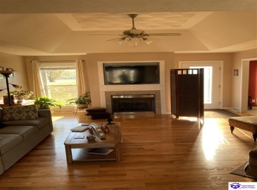 Andover Drive, Glendale, Kentucky 42740, ,3 BathroomsBathrooms,For Sale,Andover Drive,HK24003592 Andover Drive, Glendale, Kentucky 42740, ,3 BathroomsBathrooms,For Sale,Andover Drive,HK24003592