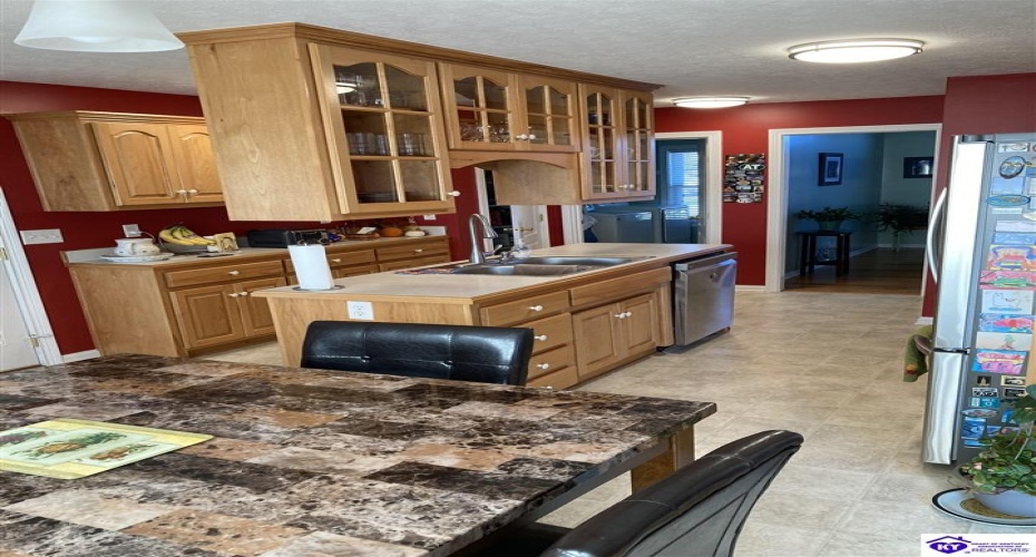 Andover Drive, Glendale, Kentucky 42740, ,3 BathroomsBathrooms,For Sale,Andover Drive,HK24003592 Andover Drive, Glendale, Kentucky 42740, ,3 BathroomsBathrooms,For Sale,Andover Drive,HK24003592