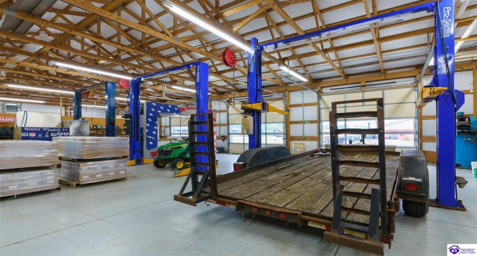 Dixie Avenue, Radcliff, Kentucky 40160, ,For Sale,Dixie Avenue,HK24003593