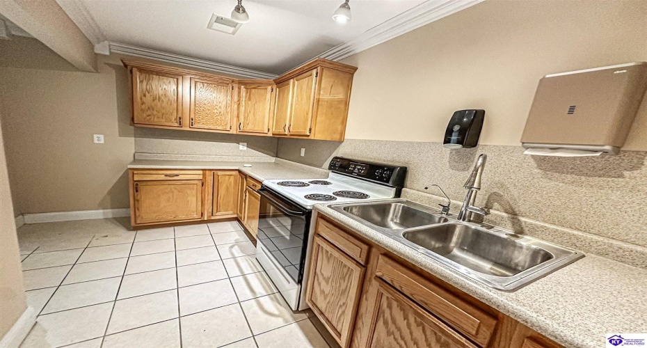 Old Elizabethtown Road, Hodgenville, Kentucky 42748, ,For Sale,Old Elizabethtown Road,HK24003597 Old Elizabethtown Road, Hodgenville, Kentucky 42748, ,For Sale,Old Elizabethtown Road,HK24003597