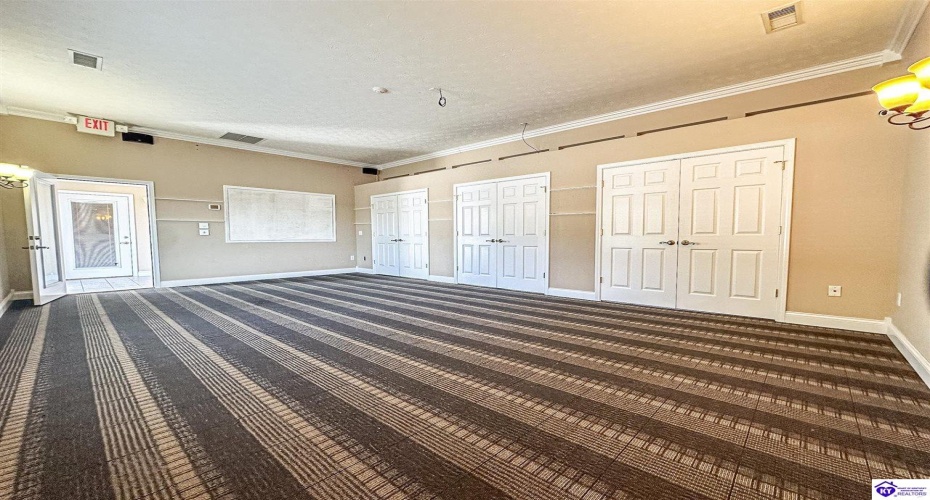 Old Elizabethtown Road, Hodgenville, Kentucky 42748, ,For Sale,Old Elizabethtown Road,HK24003597 Old Elizabethtown Road, Hodgenville, Kentucky 42748, ,For Sale,Old Elizabethtown Road,HK24003597