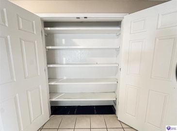 Old Elizabethtown Road, Hodgenville, Kentucky 42748, ,For Sale,Old Elizabethtown Road,HK24003597 Old Elizabethtown Road, Hodgenville, Kentucky 42748, ,For Sale,Old Elizabethtown Road,HK24003597