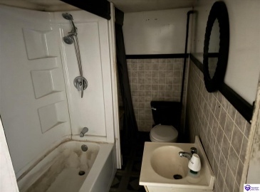 Murray Avenue, Cloverport, Kentucky 40111, ,1 BathroomBathrooms,For Sale,Murray Avenue,HK24003599 Murray Avenue, Cloverport, Kentucky 40111, ,1 BathroomBathrooms,For Sale,Murray Avenue,HK24003599