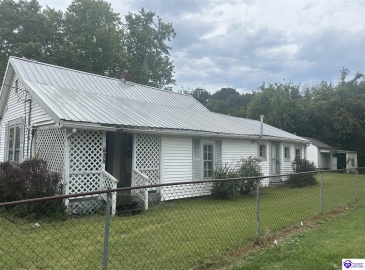 Murray Avenue, Cloverport, Kentucky 40111, ,1 BathroomBathrooms,For Sale,Murray Avenue,HK24003599 Murray Avenue, Cloverport, Kentucky 40111, ,1 BathroomBathrooms,For Sale,Murray Avenue,HK24003599