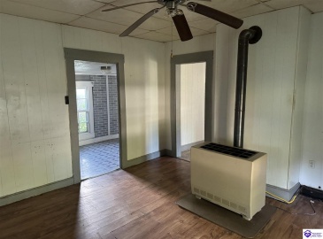 Murray Avenue, Cloverport, Kentucky 40111, ,1 BathroomBathrooms,For Sale,Murray Avenue,HK24003599 Murray Avenue, Cloverport, Kentucky 40111, ,1 BathroomBathrooms,For Sale,Murray Avenue,HK24003599