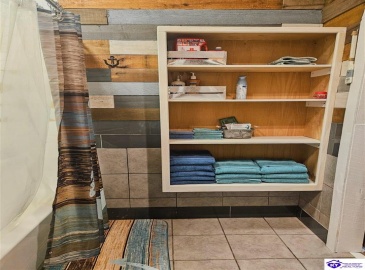 Riverview Drive, Jamestown, Kentucky 42629, ,2 BathroomsBathrooms,For Sale,Riverview Drive,HK24003602 Riverview Drive, Jamestown, Kentucky 42629, ,2 BathroomsBathrooms,For Sale,Riverview Drive,HK24003602