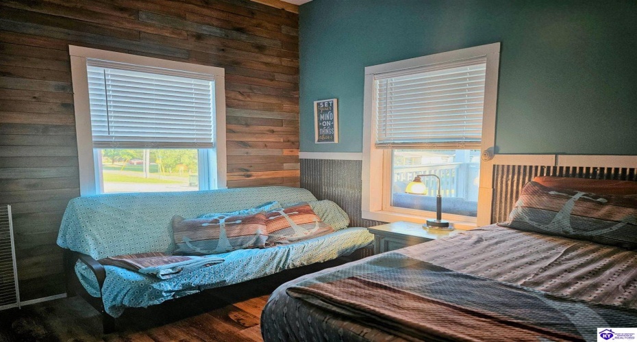 Riverview Drive, Jamestown, Kentucky 42629, ,2 BathroomsBathrooms,For Sale,Riverview Drive,HK24003602