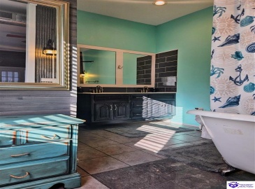 Riverview Drive, Jamestown, Kentucky 42629, ,2 BathroomsBathrooms,For Sale,Riverview Drive,HK24003602 Riverview Drive, Jamestown, Kentucky 42629, ,2 BathroomsBathrooms,For Sale,Riverview Drive,HK24003602