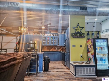 Riverview Drive, Jamestown, Kentucky 42629, ,2 BathroomsBathrooms,For Sale,Riverview Drive,HK24003602 Riverview Drive, Jamestown, Kentucky 42629, ,2 BathroomsBathrooms,For Sale,Riverview Drive,HK24003602