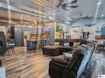 Riverview Drive, Jamestown, Kentucky 42629, ,2 BathroomsBathrooms,For Sale,Riverview Drive,HK24003602 Riverview Drive, Jamestown, Kentucky 42629, ,2 BathroomsBathrooms,For Sale,Riverview Drive,HK24003602