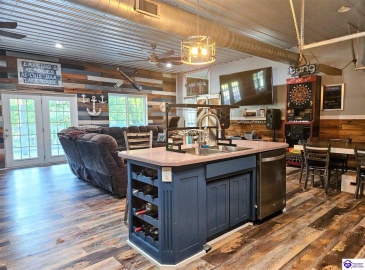 Riverview Drive, Jamestown, Kentucky 42629, ,2 BathroomsBathrooms,For Sale,Riverview Drive,HK24003602 Riverview Drive, Jamestown, Kentucky 42629, ,2 BathroomsBathrooms,For Sale,Riverview Drive,HK24003602