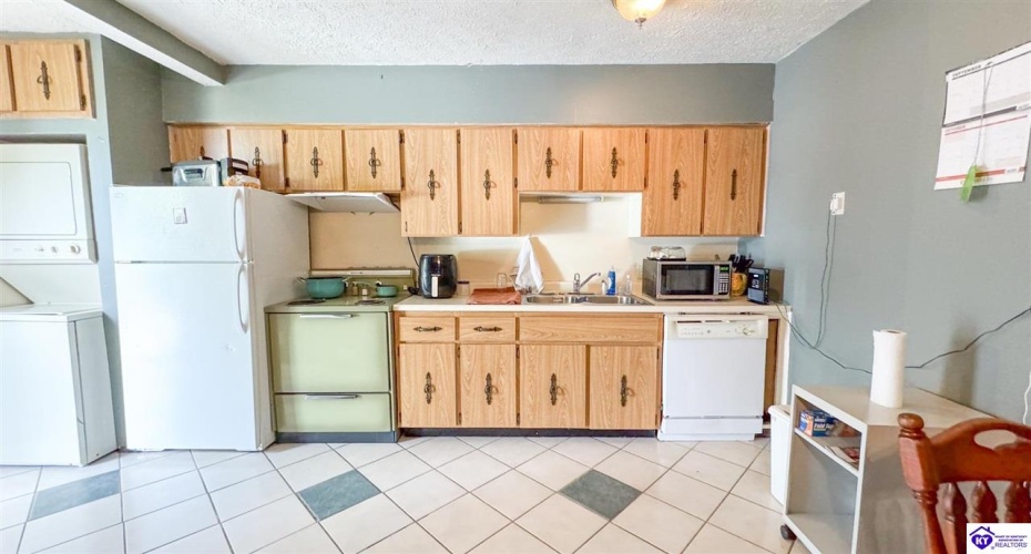 Roland Street, Campbellsville, Kentucky 42718, ,1 BathroomBathrooms,For Sale,Roland Street,HK24003622