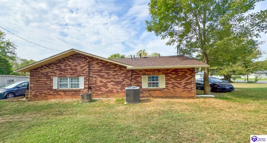 Roland Street, Campbellsville, Kentucky 42718, ,1 BathroomBathrooms,For Sale,Roland Street,HK24003622