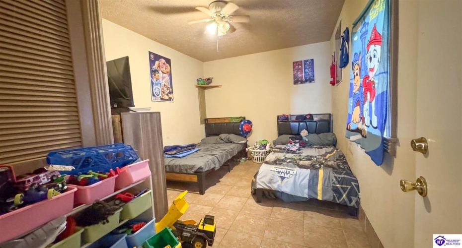 Roland Street, Campbellsville, Kentucky 42718, ,1 BathroomBathrooms,For Sale,Roland Street,HK24003622