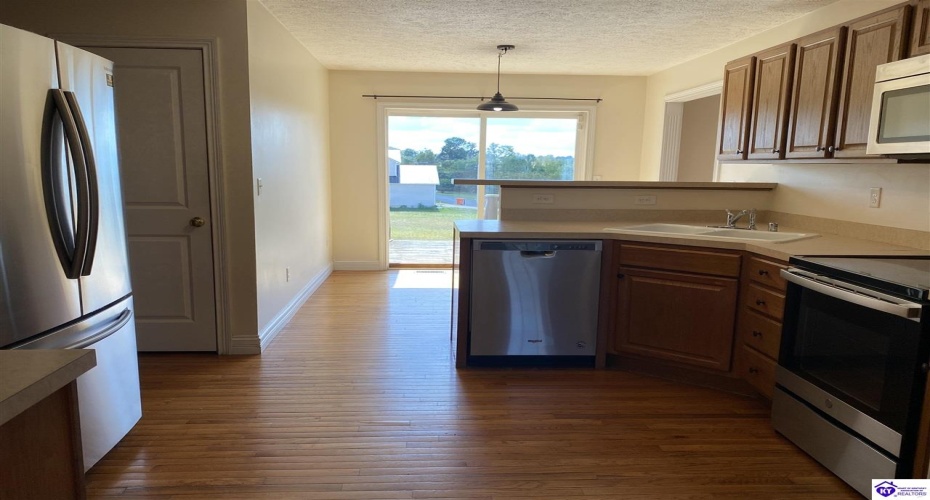 Genrose Drive, Rineyville, Kentucky 40162, ,3 BathroomsBathrooms,For Sale,Genrose Drive,HK24003623 Genrose Drive, Rineyville, Kentucky 40162, ,3 BathroomsBathrooms,For Sale,Genrose Drive,HK24003623