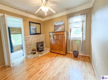 Oak Lane, Mannsville, Kentucky 42758, ,1 BathroomBathrooms,For Sale,Oak Lane,HK24003632 Oak Lane, Mannsville, Kentucky 42758, ,1 BathroomBathrooms,For Sale,Oak Lane,HK24003632