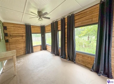 Oak Lane, Mannsville, Kentucky 42758, ,1 BathroomBathrooms,For Sale,Oak Lane,HK24003632 Oak Lane, Mannsville, Kentucky 42758, ,1 BathroomBathrooms,For Sale,Oak Lane,HK24003632