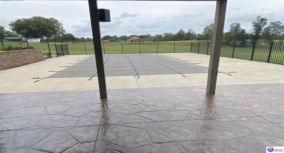 Rhudes Creek Road, Glendale, Kentucky 42740, ,3 BathroomsBathrooms,For Sale,Rhudes Creek Road,HK24003642